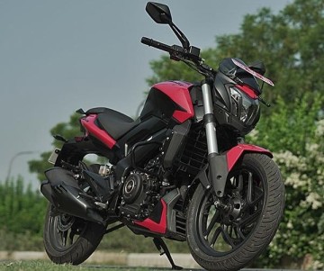 Bajaj Dominar 250 स्पोर्ट बाइक की कीमत हुई कम, अभी खरीदे बम्पर मौका Bajaj Dominar 250