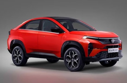 Tata Curvv EV: पेट्रोल का टेंशन हुआ खत्म, आधुनिक डिज़ाइन के साथ बजट प्राइस मे