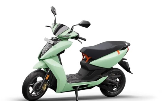 Ather 450S इलेक्ट्रिक स्कूटर, कुशल और 100KM रेंज के साथ Ather 450S इलेक्ट्रिक स्कूटर, कुशल और 100KM रेंज के साथ