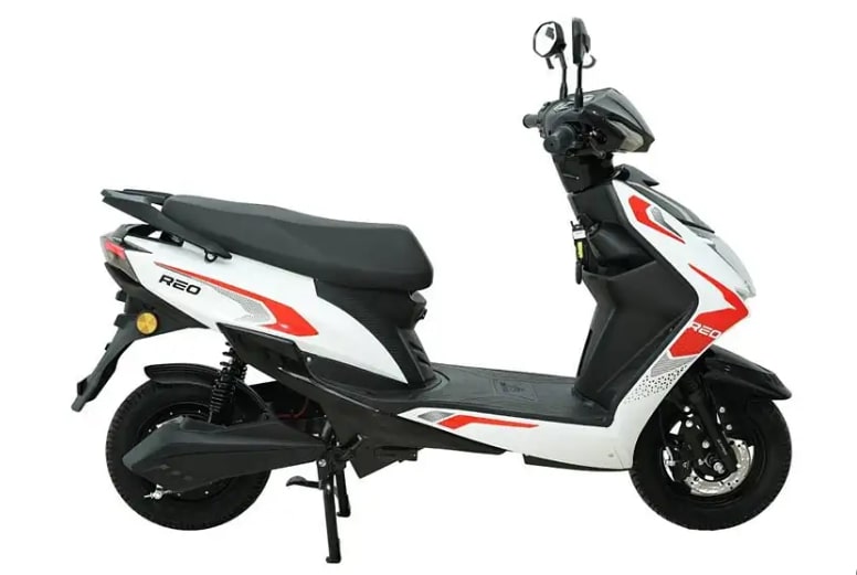 Ampere Reo La Plus: इलेक्ट्रिक स्कूटर केवल ₹49,900 काम कीमत पर Ampere Reo La Plus: इलेक्ट्रिक स्कूटर केवल ₹49,900 काम कीमत पर