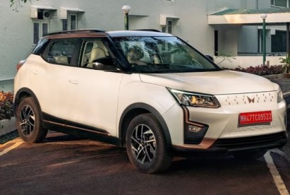 Mahindra XUV400 दो बैटरी विकल्प के साथ इलेक्ट्रिक SUV गाड़ी जाने कीमत Mahindra xuv400 मॉडल 2025 SUV गाड़ी इमेज